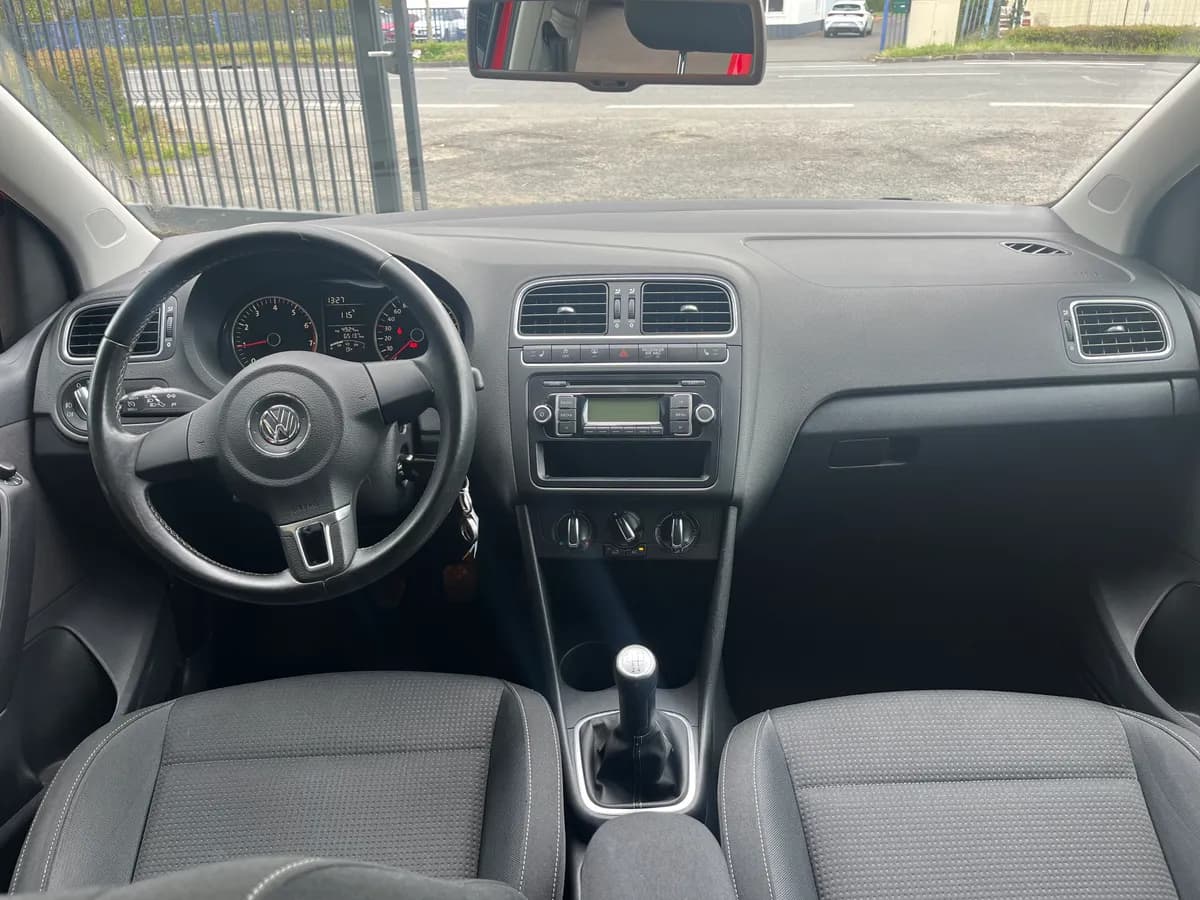Volkswagen Polo — photo 4